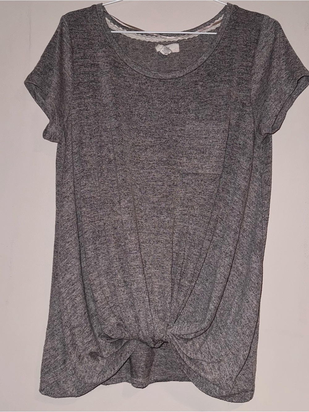 Cupio Gray Knot-Front Short Sleeve Tee